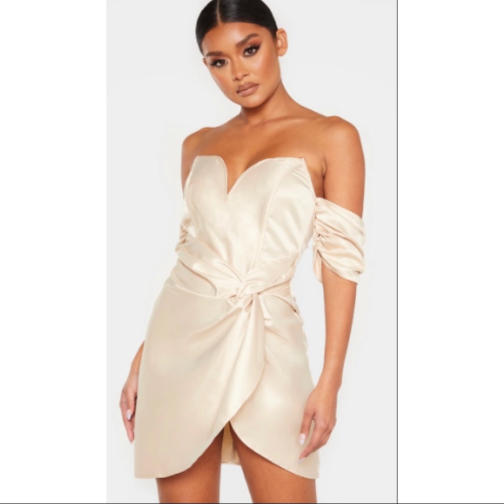 Pretty Little Thing Champagne Satin Bodycon Dress